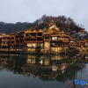 Отель Fenghuang Lanqiju River View Stilt House B&B, фото 17