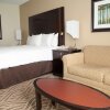 Отель Hampton Inn & Suites Alpharetta, фото 27