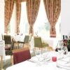 Отель De Vere Venues Ponsbourne Park, фото 7