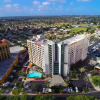 Отель Anaheim Marriott Suites, фото 21