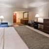 Отель Best Western West Towne Suites, фото 36