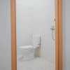 Отель RedDoorz Syariah near Pahoman Stadium Lampung, фото 5