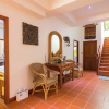 Отель Luxury Four Bed Villa Jasmine, Infinity Pool, Full Staff , Chef and Breakfasts, фото 14