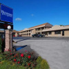 Отель Rodeway Inn & Suites, фото 1