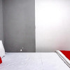 Отель RedDoorz @ Citraland Surabaya, фото 4