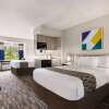 Отель Microtel Inn & Suites by Wyndham Florence/Cincinnati Airport, фото 3