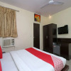 Отель OYO 7344 My H Rooms, фото 18