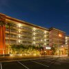 Отель Ramada by Wyndham Tampa Westshore Airport South, фото 1
