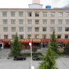 Отель Linzhi Huarui Hotel, фото 1