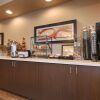 Отель Ramada Inn & Suites Denver International Airport, фото 8