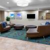 Отель Candlewood Suites Kalamazoo Se, an IHG Hotel, фото 2