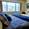 Отель Kern River Retreat - Walk To River & Downtown! 3 Bedroom Retreat by Redawning, фото 3