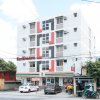 Отель RedDoorz Near C5 Kalayaan Avenue Makati, фото 1