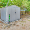 Отель Beachy Oak Island Family Home - 1 Mi to Ocean!, фото 16