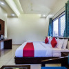 Отель Oyo 36851 Hotel Silver Retreat, фото 17