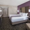 Отель La Quinta Inn & Suites by Wyndham Chattanooga - East Ridge, фото 28