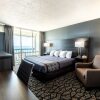 Отель Econo Lodge Oceanfront, фото 3