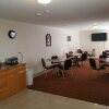 Отель All Seasons Inn and Suites, фото 12