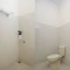 Отель OYO 827 Pondok Shabrina Family Homestay, фото 8