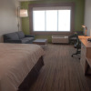 Отель Holiday Inn Express & Suites Edmonton N - St. Albert, an IHG Hotel, фото 7