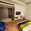 Отель Square 9 Inn - Near Fortis & Huda City Centre, фото 5