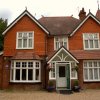 Отель Gatwick Turret Guest House, фото 1