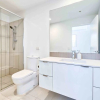 Отель Bright 2 Bedroom Seafoam Apartment, фото 6
