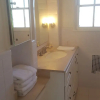 Отель Great 2 Floor house in Beverly-wood, фото 10