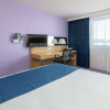 Отель Holiday Inn Express Leigh - Sports Village, фото 19