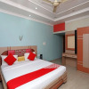 Отель OYO Flagship 12005 Days Inn, фото 14