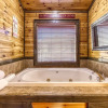 Отель Gatlinburg Enchantment - 3br - 3ba Sleeps 10! 3 Bedroom Cabin, фото 12