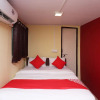 Отель OYO 23699 People's  Castle, фото 10