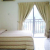 Отель OYO HOME 90301 Suria Service Apartments @ Bukit Merak Laketown Resort, фото 13
