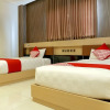 Отель OYO 825 Grand Omah Sastro, фото 15