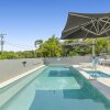 Отель Impressive Views of Noosa - Unit 8 Taralla, 16 Edgar Bennett Avenue Noosa Heads, фото 6