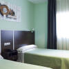 Отель Hostal Avenida Barajas, фото 5