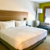 Отель Holiday Inn Express & Suites Charlotte NE - University Area, an IHG Hotel, фото 2