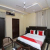 Отель OYO 14458 Hotel Lotus Inn, фото 3