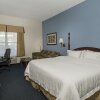 Отель Hampton Inn & Suites Raleigh/Cary I-40 (PNC Arena), фото 3