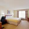 Отель Country Inn & Suites by Radisson, Minneapolis/Shakopee, фото 5