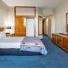 Отель African Sky Hotels - Harrismith Inn, фото 7