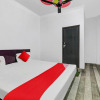 Отель OYO Flagship 80648 Hotel Aastha, фото 4