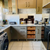 Отель The Valley, Tranquil 3 Bedroom Home with Pool, фото 14