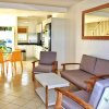 Отель House With 2 Bedrooms in Saint-françois, With Furnished Garden and Wifi - 700 m From the Beach, фото 9
