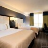 Отель Holiday Inn Hotel & Suites Mississauga, an IHG Hotel, фото 5