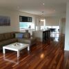 Отель 104 on Merri Apartments, фото 4