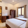 Отель PB - Villa 1 - 3BR · 3-BR Private Pool Villa Walk to Seminyak Beach, фото 19
