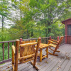 Отель Gore Mountain Cabin: Game Room & Fire Pit, фото 17