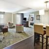 Отель Staybridge Suites Cleveland Mayfield Heights Beachwood, an IHG Hotel, фото 6