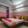 Отель Maharaja Regency by OYO Rooms, фото 14